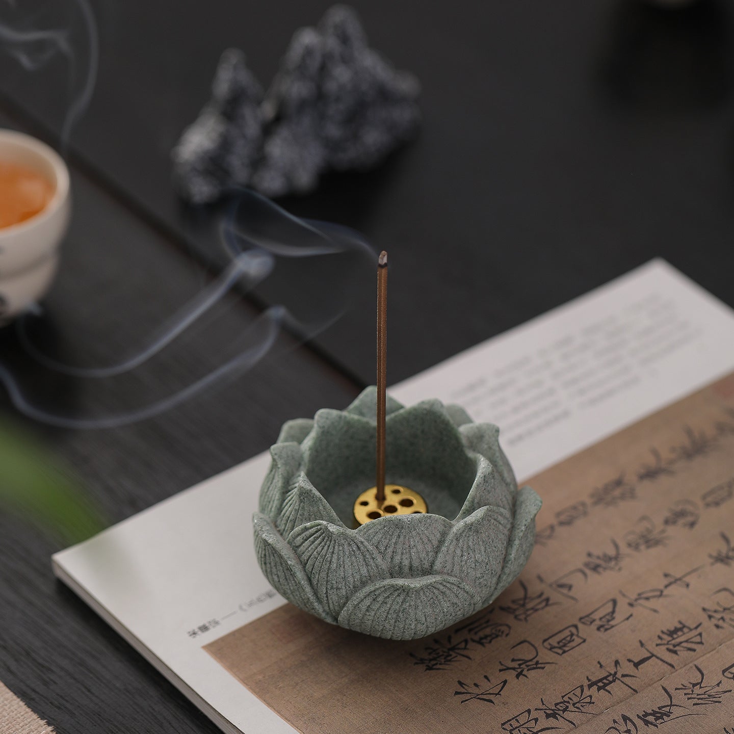 Lotus Çiçeği Tütsülük