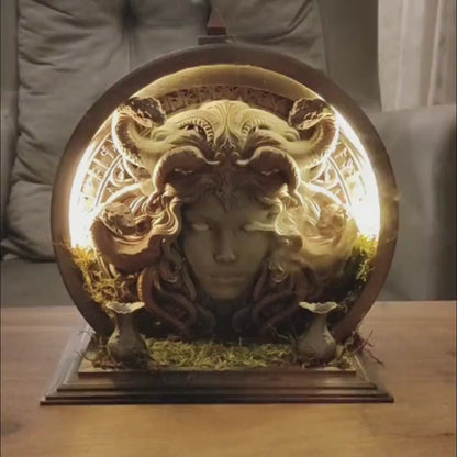 Medusa - Ledli Şelale Tütsülük